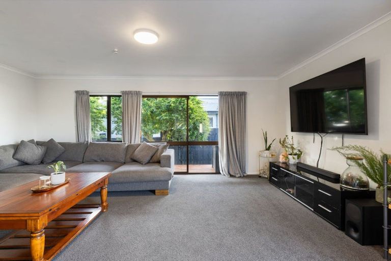 Photo of property in 5 Mckinley Place, Nawton, Hamilton, 3200