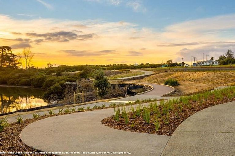 Photo of property in 25 Catalina Avenue, Rosehill, Papakura, 2113