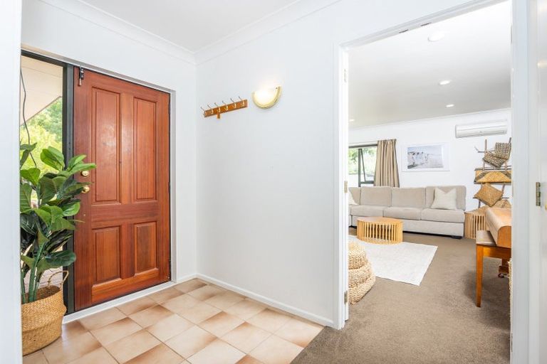 Photo of property in 27 Halcione Close, Flagstaff, Hamilton, 3210