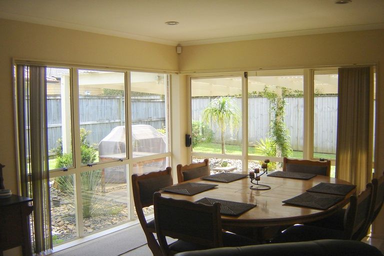 Photo of property in 37 Kelvin Hart Drive, East Tamaki, Auckland, 2013