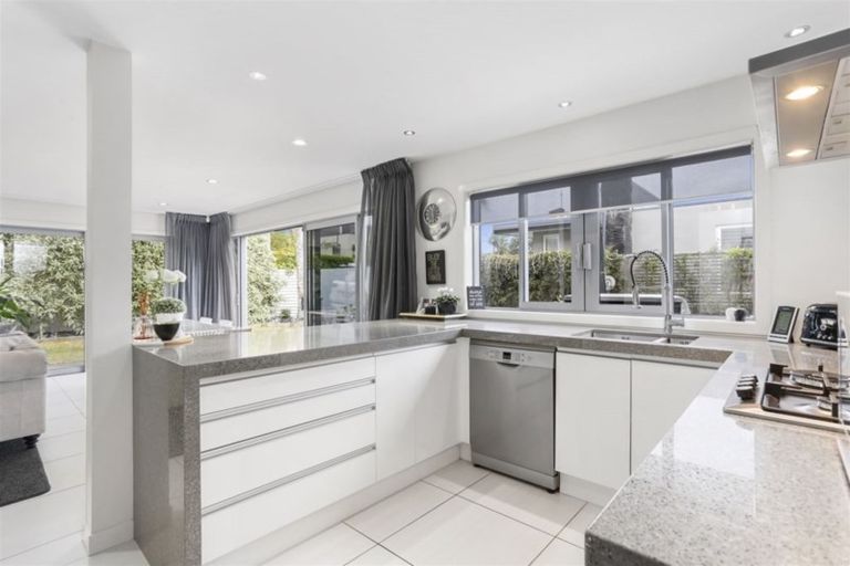 Photo of property in 3/11 Campbell Road, Takapuna, Auckland, 0622
