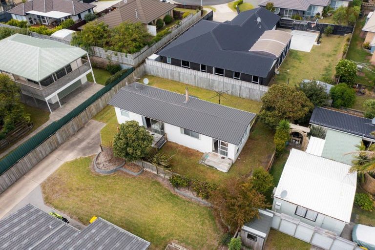 Photo of property in 1188b Papamoa Beach Road, Papamoa Beach, Papamoa, 3118