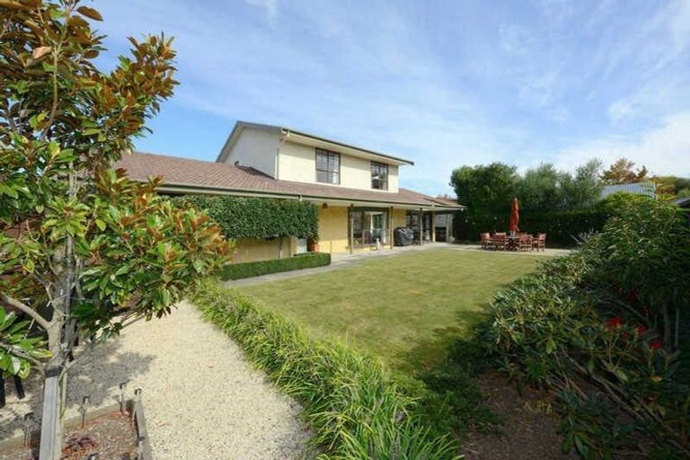 Photo of property in 20 Camrose Place, Ilam, Christchurch, 8041