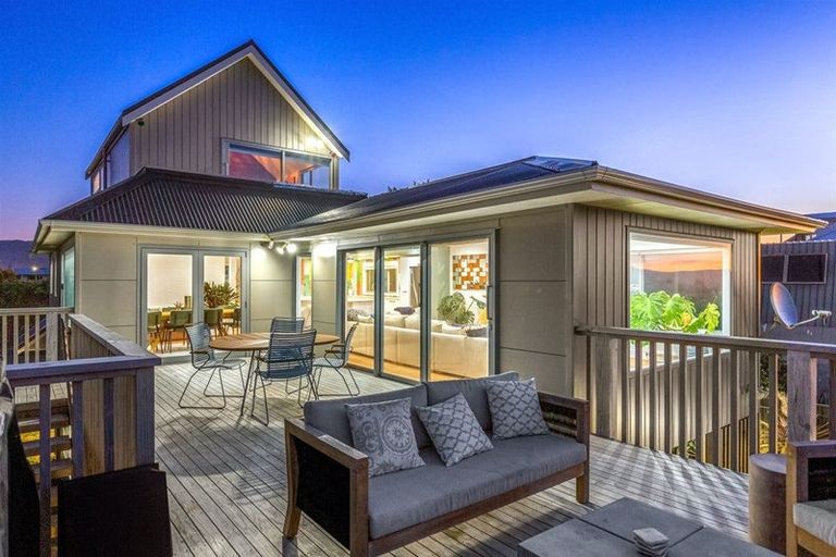 Photo of property in 249 Manly Street, Paraparaumu Beach, Paraparaumu, 5032