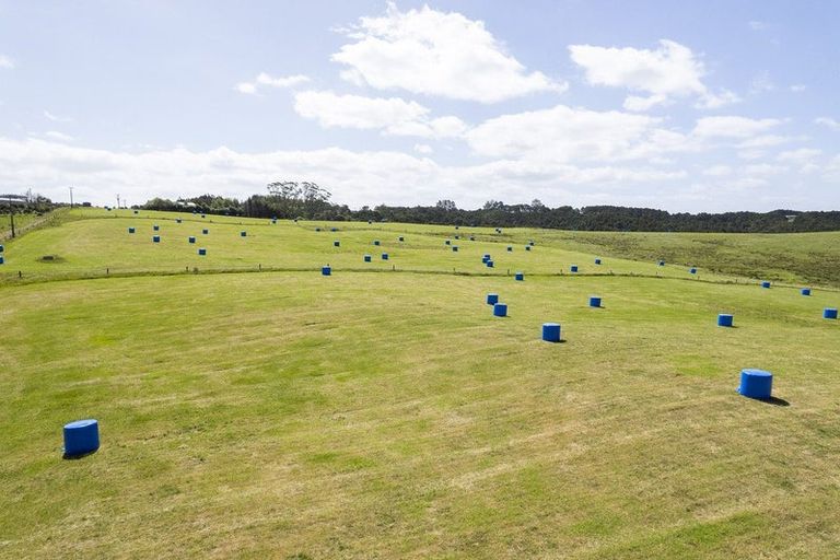 Photo of property in 1 Campbell Road, Parua Bay, Onerahi, 0192