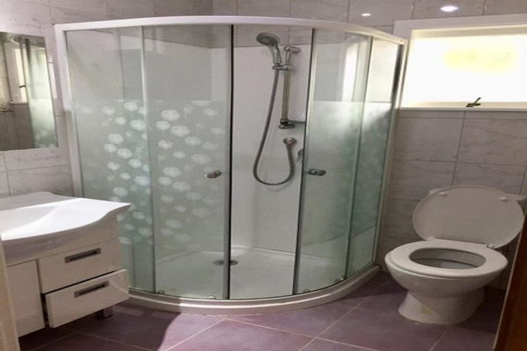 Photo of property in 3/15 Taharoto Road, Takapuna, Auckland, 0622