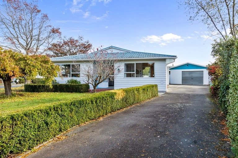 Photo of property in 4 Fairbrother Street, Carterton, 5713