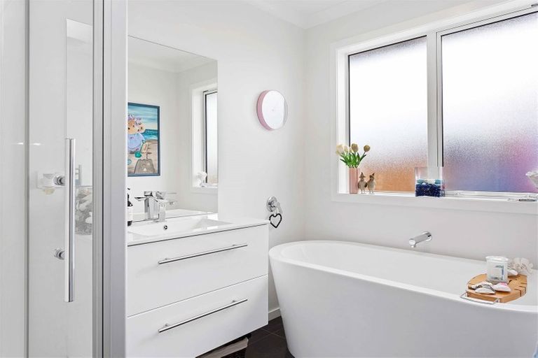 Photo of property in 106 Sutherland Drive, Kaiapoi, 7630