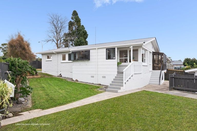 Photo of property in 2 Novella Place, Brookfield, Tauranga, 3110