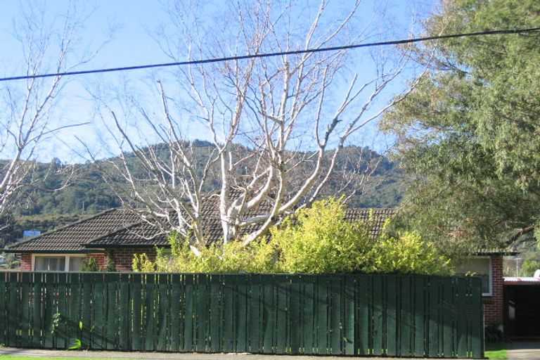 Photo of property in 169 George Street, Stokes Valley, Lower Hutt, 5019
