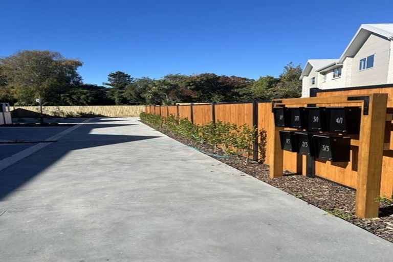 Photo of property in 1/3 Matata Place, Dallington, Christchurch, 8061