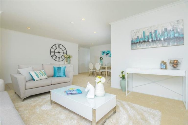 Photo of property in 10 Thomas Road, Flat Bush, Auckland, 2019