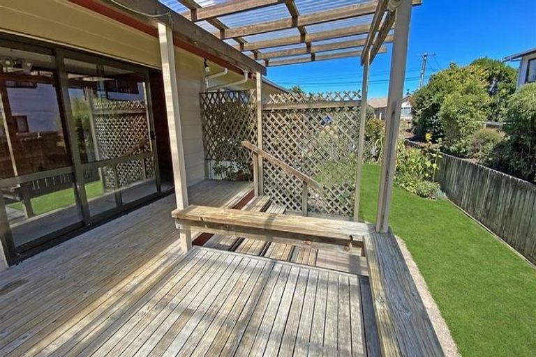 Photo of property in 14a Mckenzie Road, Owhata, Rotorua, 3010