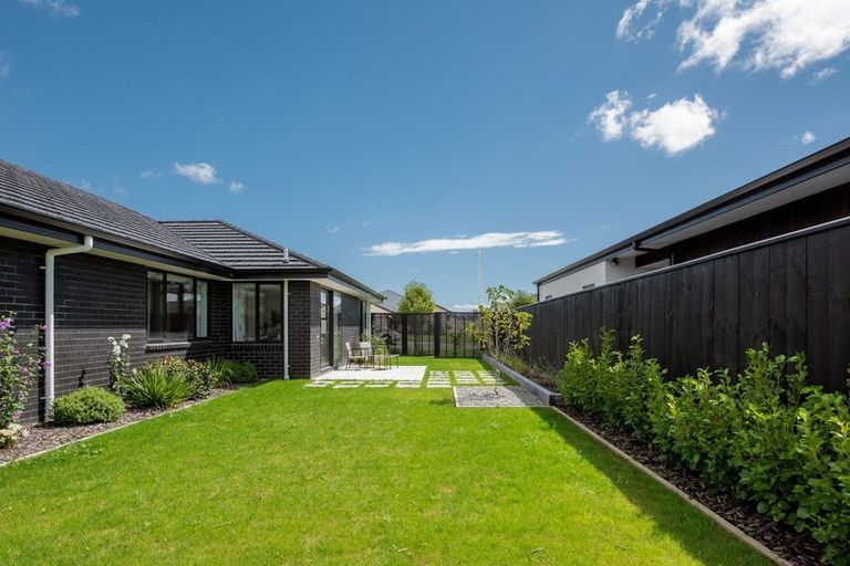 Photo of property in 14 Rose Manor Drive, Springlands, Blenheim, 7201