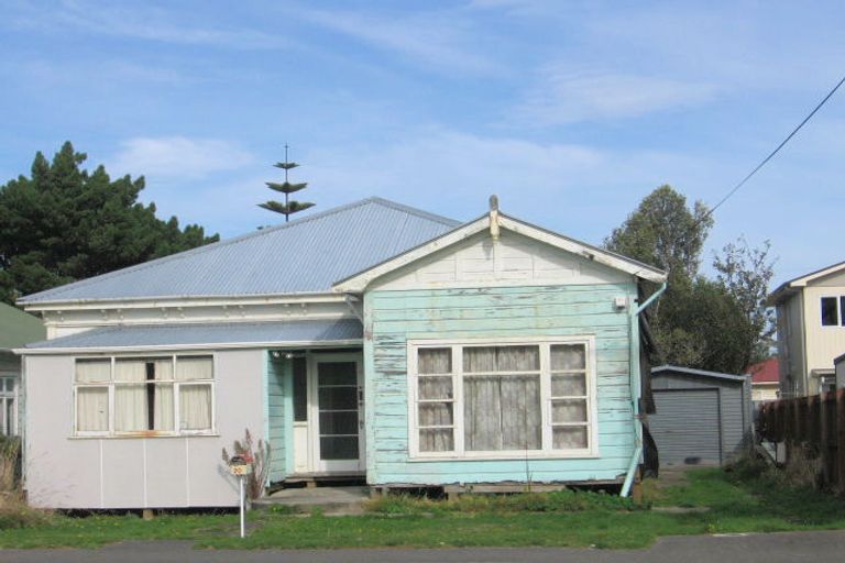 Photo of property in 20 Central Terrace, Alicetown, Lower Hutt, 5010