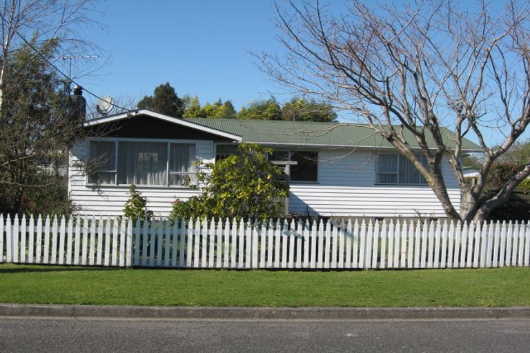 Photo of property in 23 Reading Street, Greytown, 5712