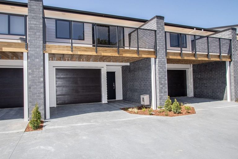 Photo of property in 5/10 Charlemont Street, Whitiora, Hamilton, 3200