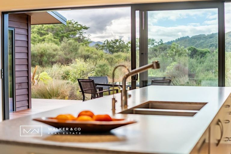 Photo of property in 34b Kenneth Gillies Way, Birchville, Upper Hutt, 5372