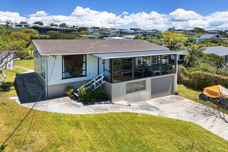 Photo of property in 25 Deerness Crescent, Algies Bay, Warkworth, 0920