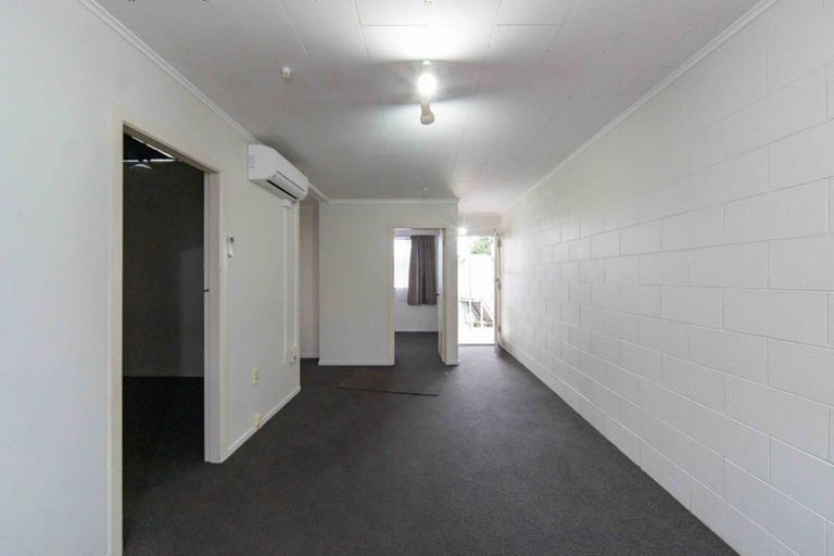 Photo of property in 6/3 Tralee Place, Hillcrest, Hamilton, 3216