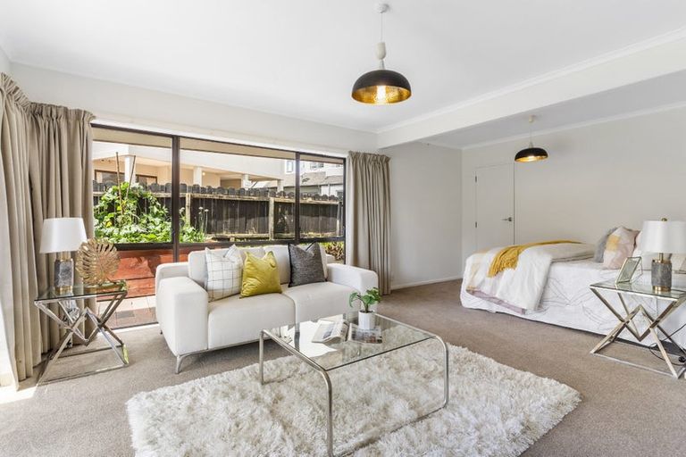 Photo of property in 1/19 Waller Avenue, Bucklands Beach, Auckland, 2012