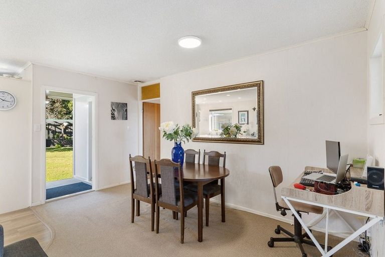 Photo of property in 3 Mack Place, Red Hill, Papakura, 2110