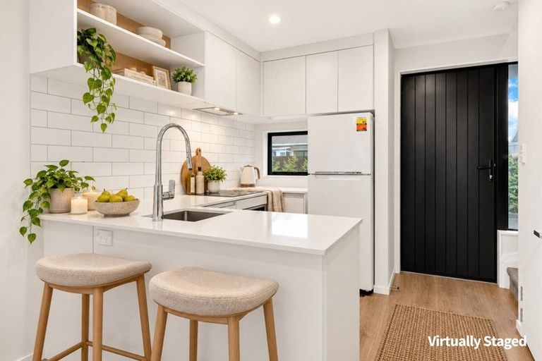 Photo of property in 42 Ivy Nola Way, Henderson, Auckland, 0612