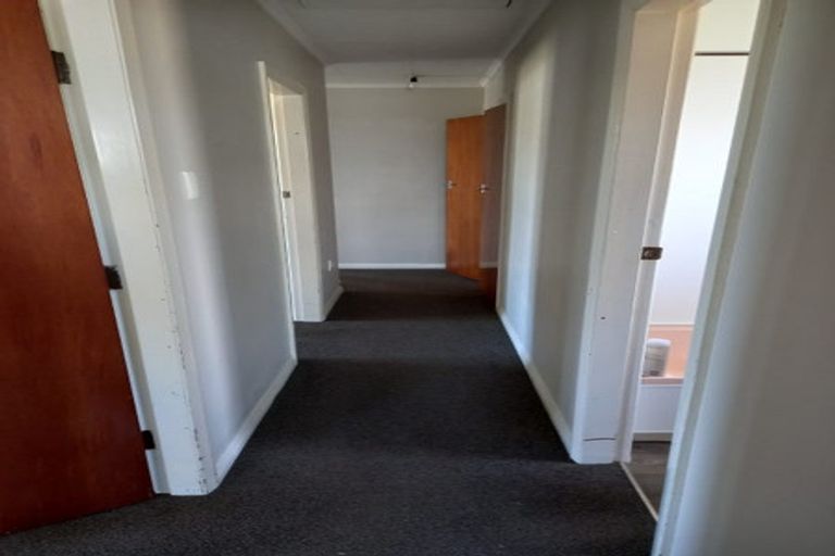 Photo of property in 12 Mersey Street, Rongotea, 4476