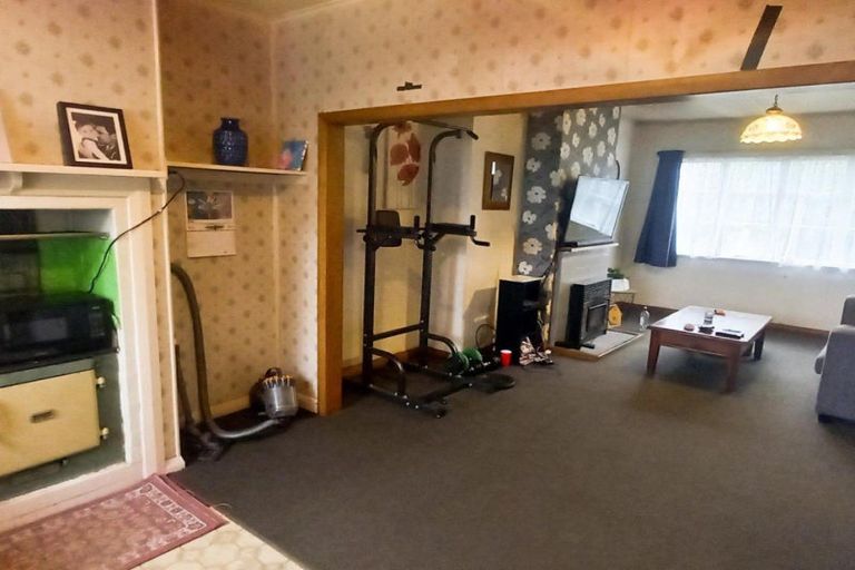 Photo of property in 7 Bridge Street, Tuatapere, 9620