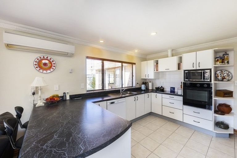 Photo of property in 5 Washington Parade, Milson, Palmerston North, 4414