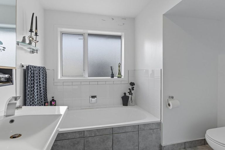 Photo of property in 125 Harris Crescent, Papanui, Christchurch, 8053