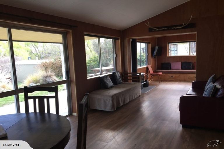 Photo of property in 19 Omarama Avenue, Omarama, 9412