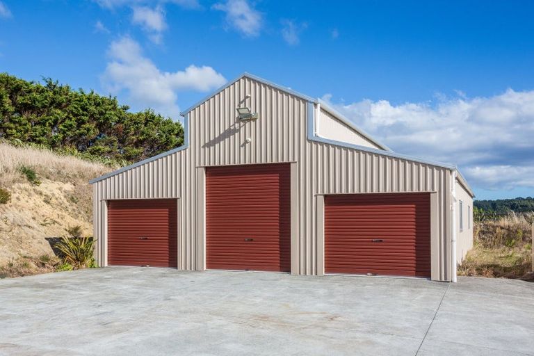 Photo of property in 75b Paremata Haywards Road, Pauatahanui, Porirua, 5381