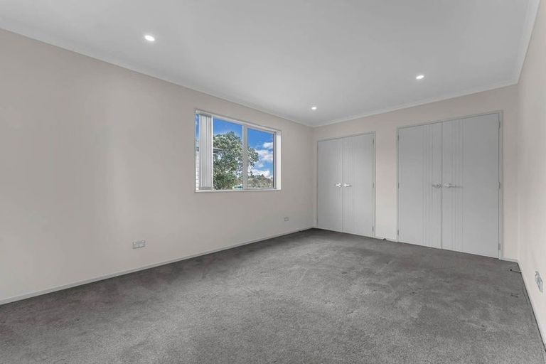 Photo of property in 95d Raglan Street, Mangere East, Auckland, 2024