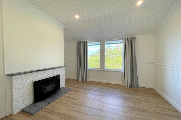 Photo of property in 165 Blanket Bay Road, Sawyers Bay, Port Chalmers, 9023