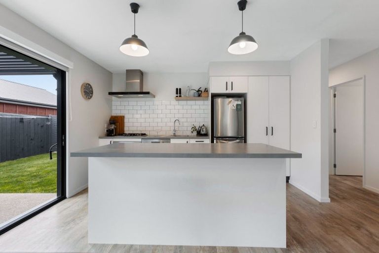 Photo of property in 12 Swan Street, Lake Hawea, Wanaka, 9382