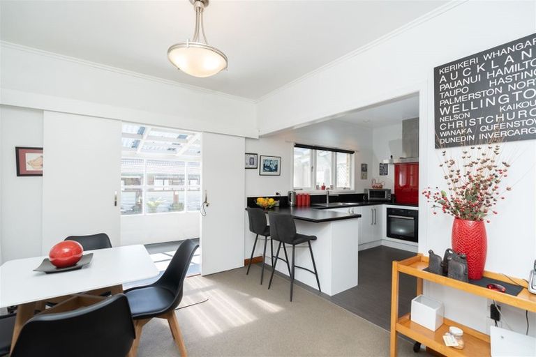 Photo of property in 12 Taylor Terrace, St Andrews, Hamilton, 3200