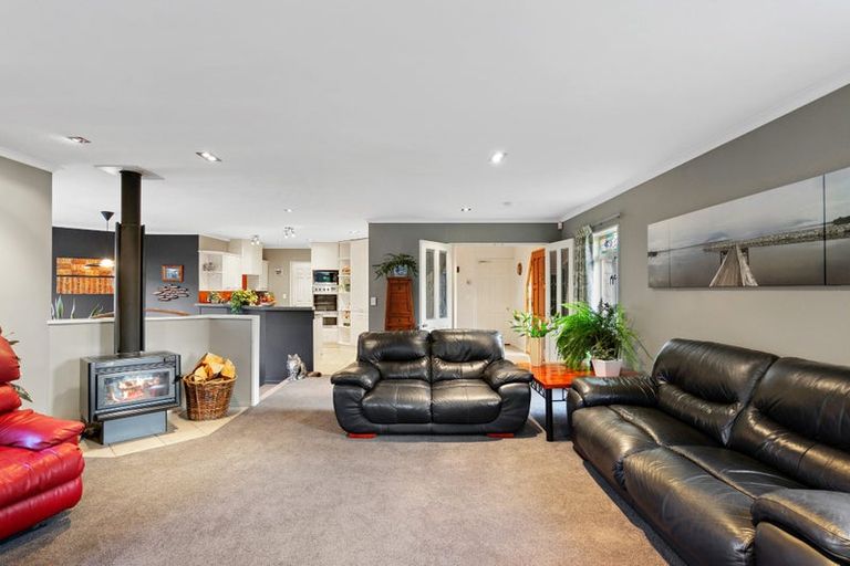 Photo of property in 2/24a Larch Place, Casebrook, Christchurch, 8051