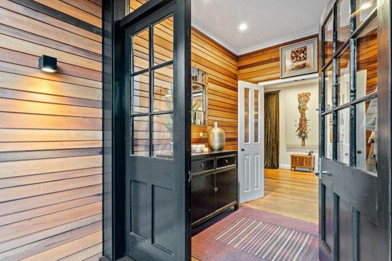 Photo of property in 2 Tamahunga Drive, Matakana, Warkworth, 0985