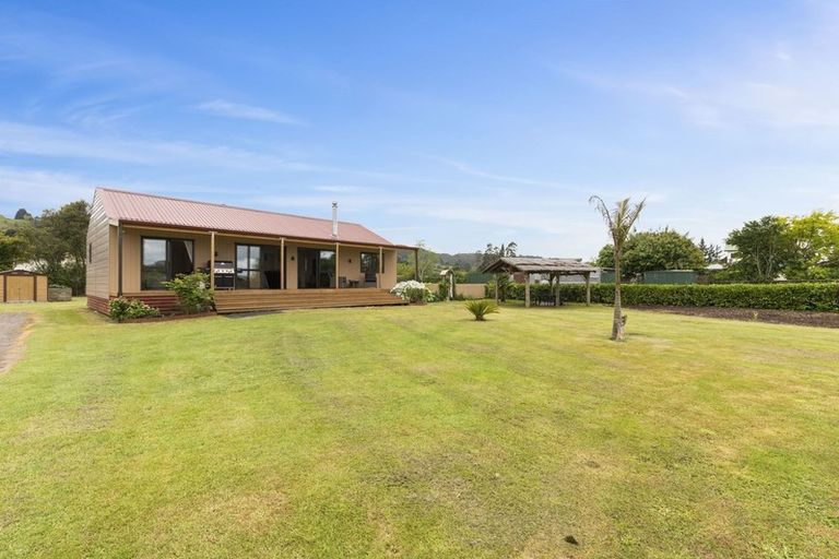 Photo of property in 10 Fryer Road, Hamurana, 3097
