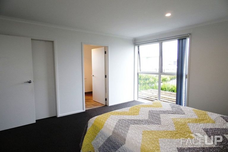 Photo of property in 63h Westgate Drive, Massey, Auckland, 0614