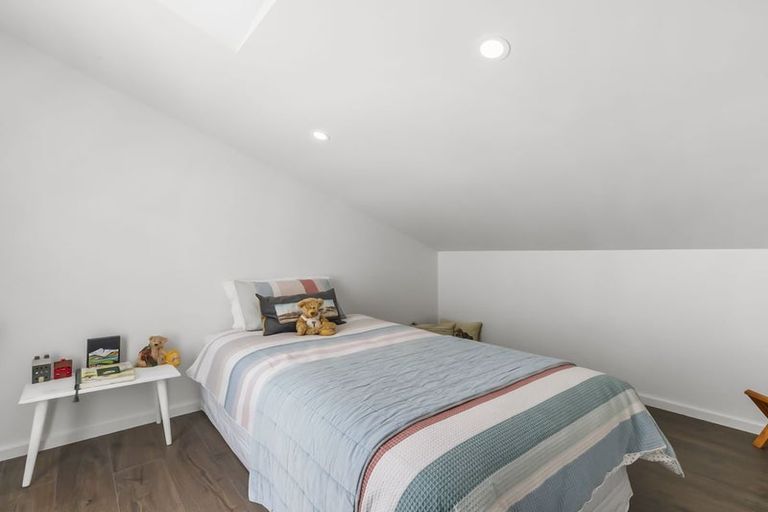 Photo of property in 22 Clearwater Street, Broad Bay, Dunedin, 9014