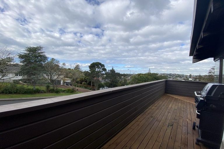 Photo of property in 6 Lingham Crescent, Torbay, Auckland, 0630