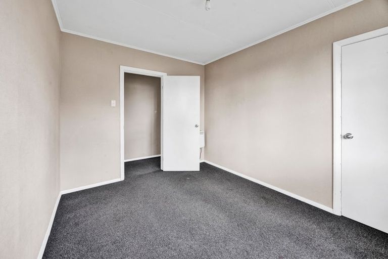 Photo of property in 156 Glover Road, Hawera, 4610