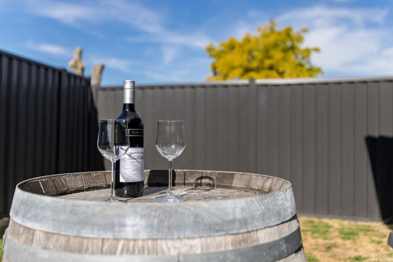 Photo of property in 51 Molyneux Avenue, Cromwell, 9310