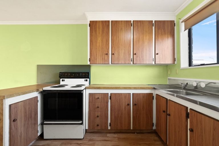 Photo of property in 10d Law Street, Caversham, Dunedin, 9012