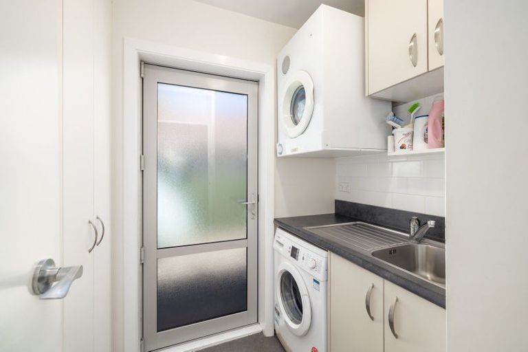 Photo of property in 105 Lowry Avenue, Redwood, Christchurch, 8051