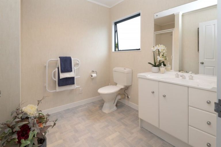 Photo of property in 7 Larkin Place, Somerville, Auckland, 2014