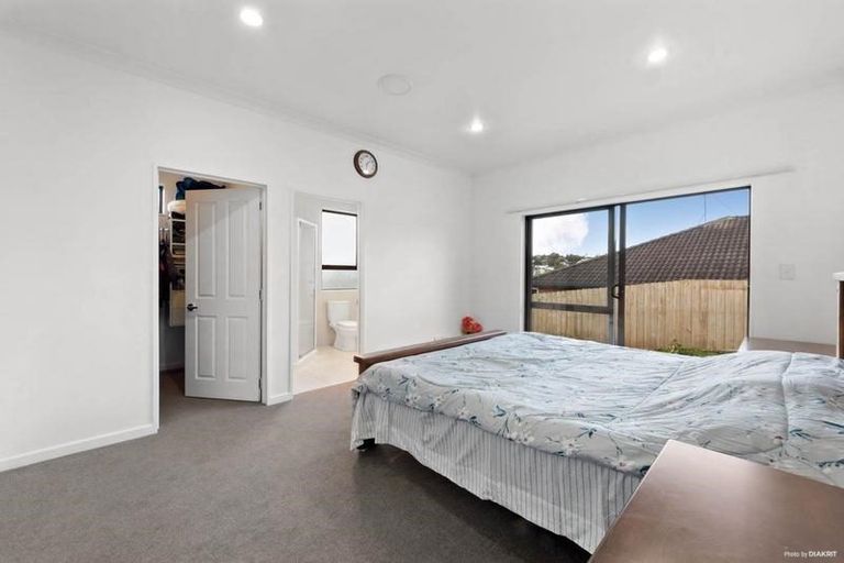 Photo of property in 5a Cartmel Avenue, Massey, Auckland, 0614