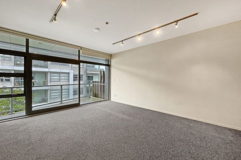 Photo of property in Revolucion Apartments, 303s/28 Torrens Terrace, Mount Cook, Wellington, 6011
